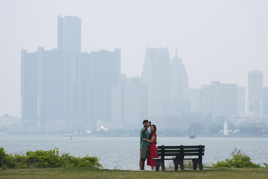 Michigan Lowers Air Quality Alert Threshold for Wildfire Smoke